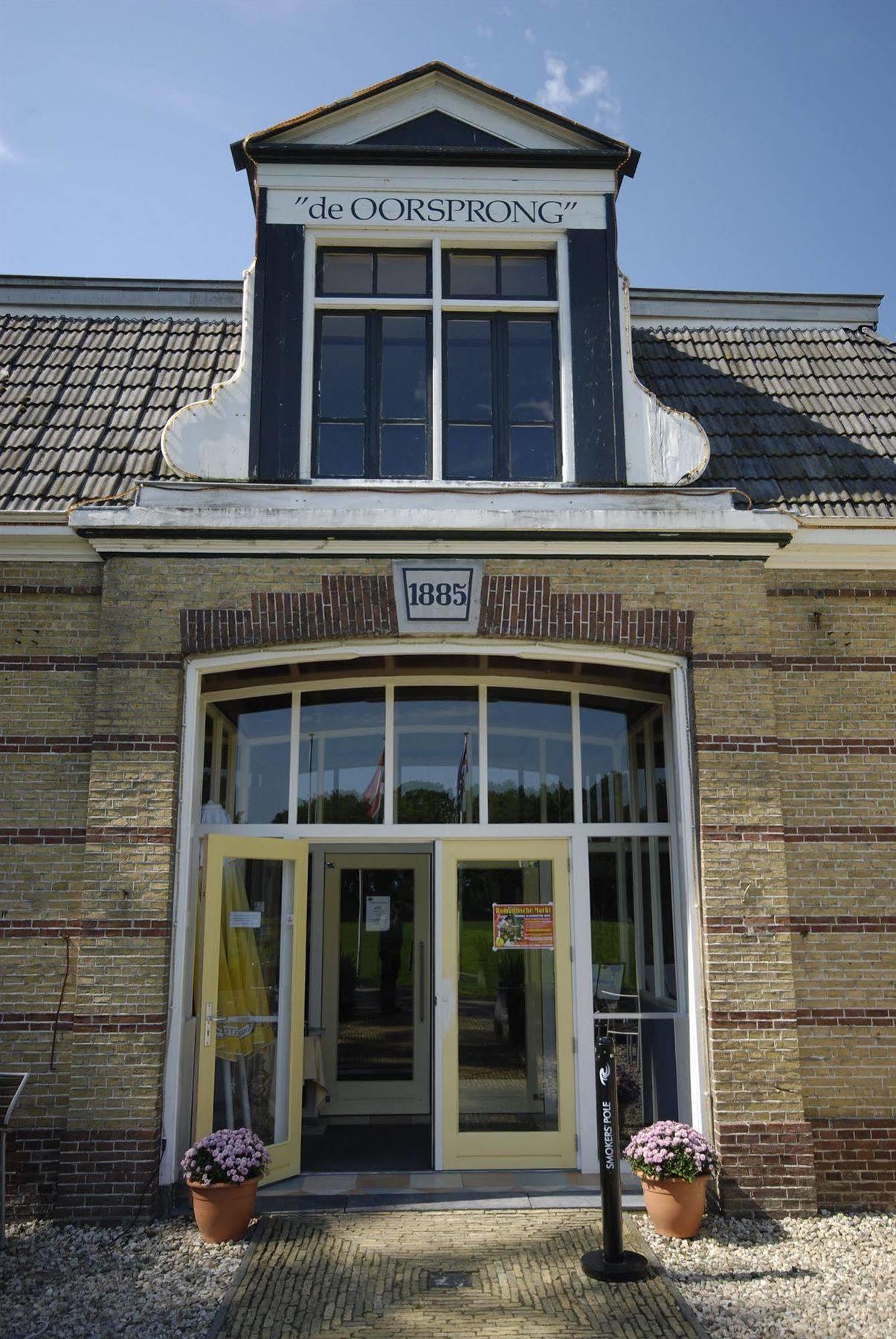 Hotel Restaurant 'De Oorsprong' Sint Nicolaasga Exterior photo