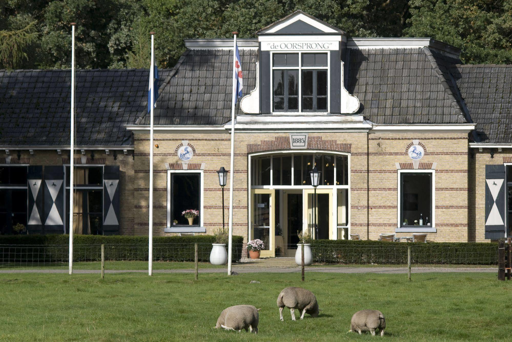 Hotel Restaurant 'De Oorsprong' Sint Nicolaasga Exterior photo